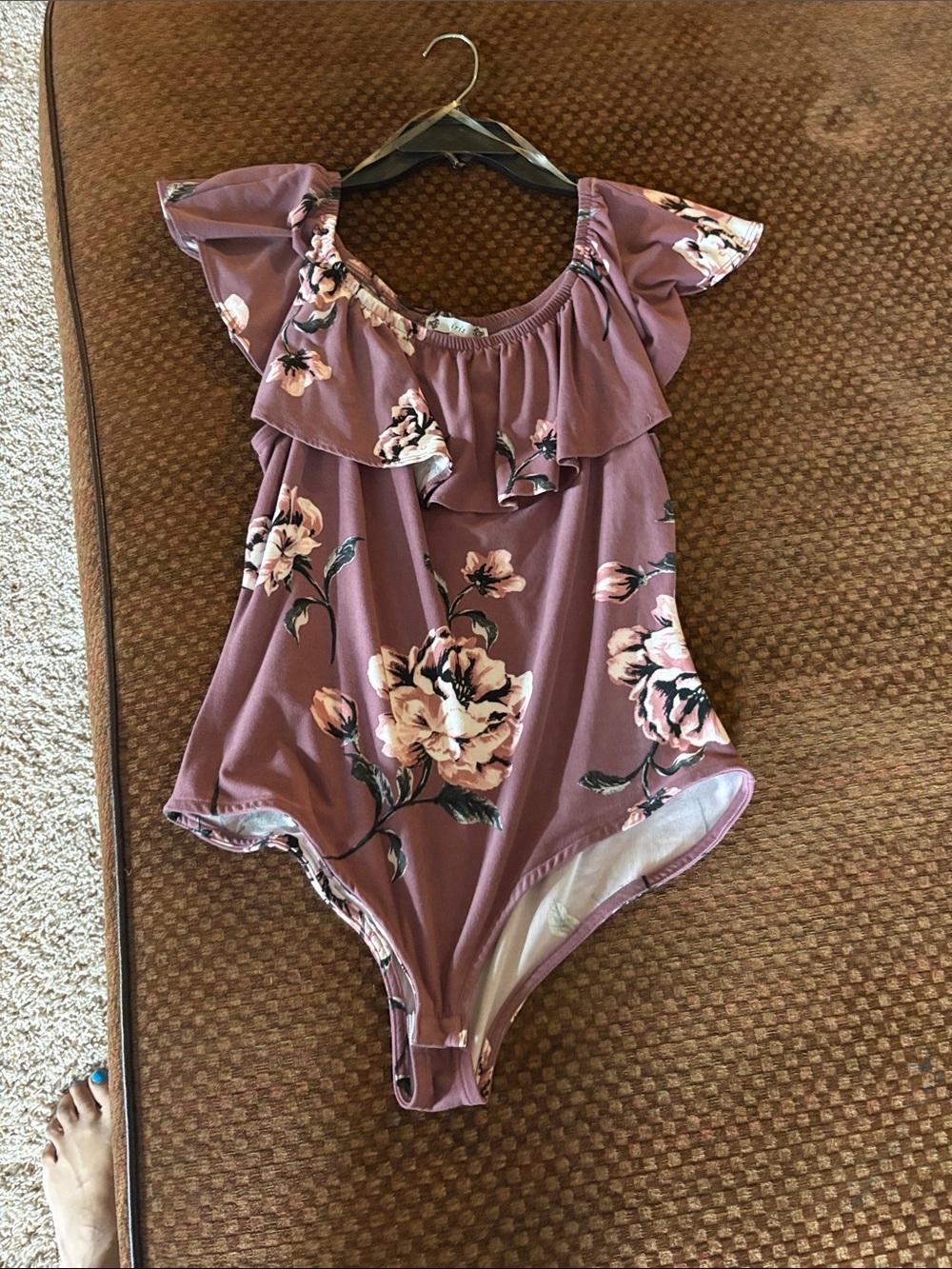 iris Mauve Floral Ruffle Bodysuit